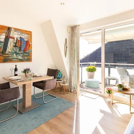Windjammer Apartment